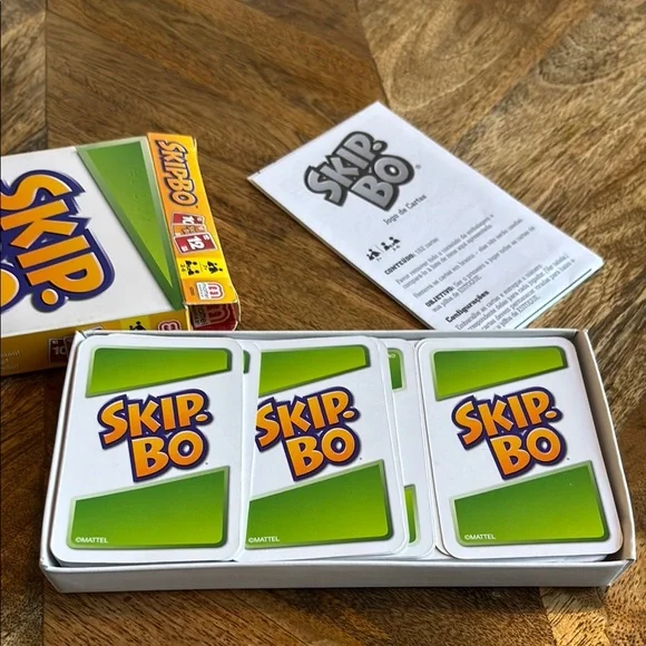 Skip-Bo Card Game - Picture 4 of 4